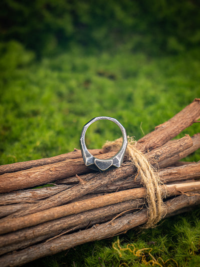 Gothic Cut Skull Ring