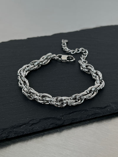 Rock style twist bracelet