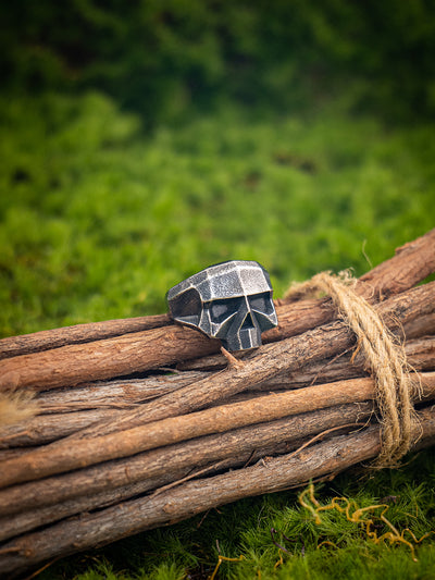 Gothic Cut Skull Ring