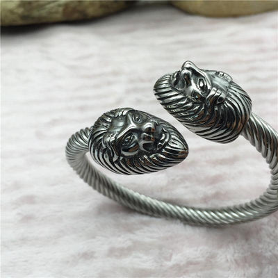 Lion Viking Arm Ring - Viking Jewelry - Urcsilver