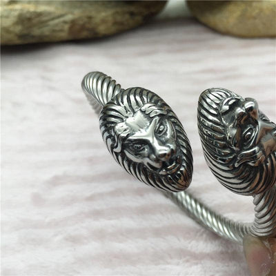 Lion Viking Arm Ring - Viking Jewelry - Urcsilver