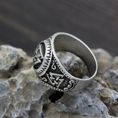 Infinite Vaknavi Viking Ring - Viking Jewelry - Urcsilver